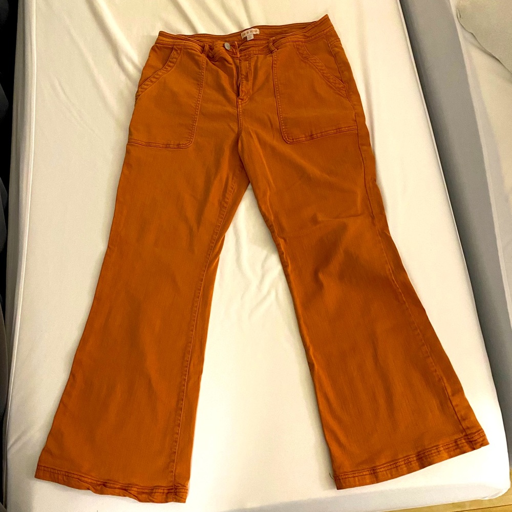 Knox Rose Flare pants size 16